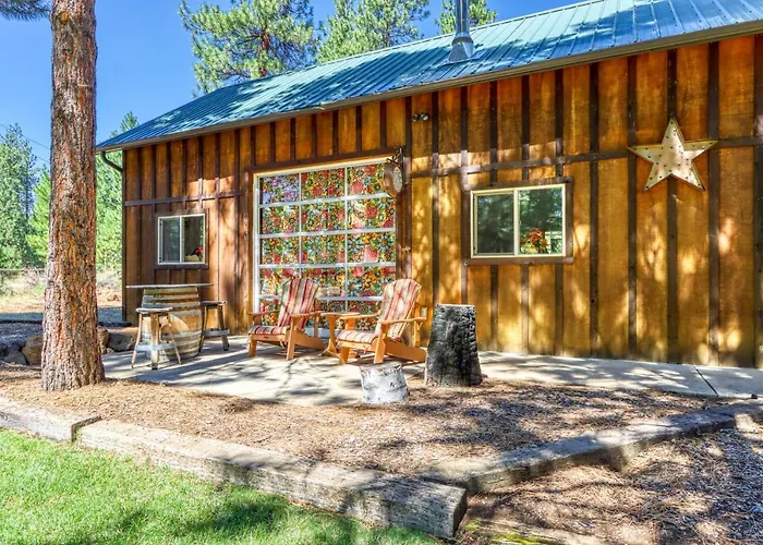 Sisters Tollgate Retreat With Hot Tub & Wifi